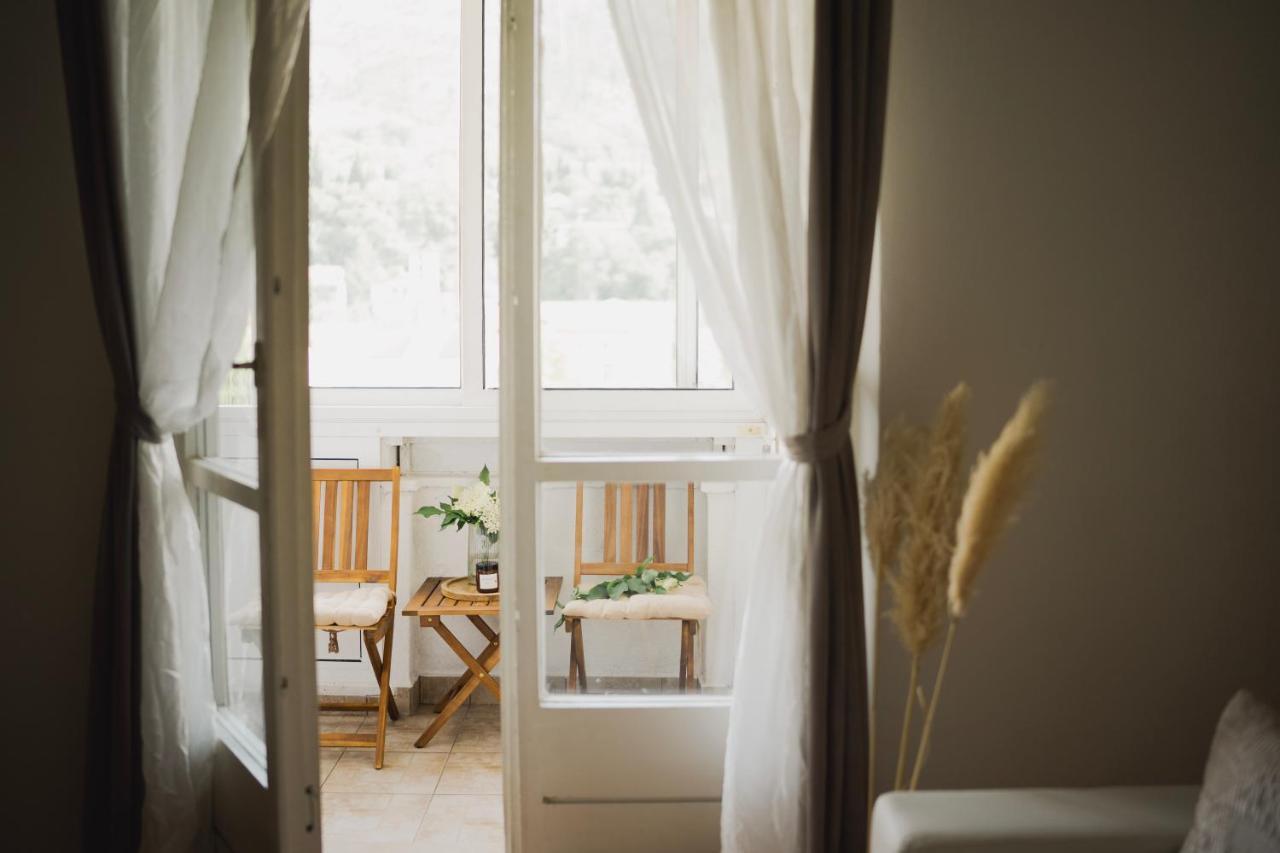 Riverland - Lovely Apartment Мостар Екстериор снимка