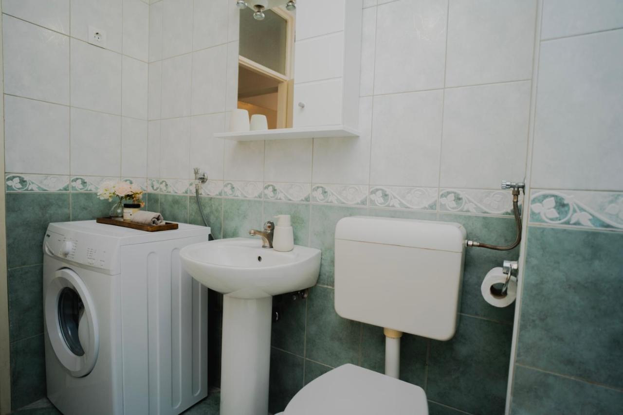 Riverland - Lovely Apartment Мостар Екстериор снимка